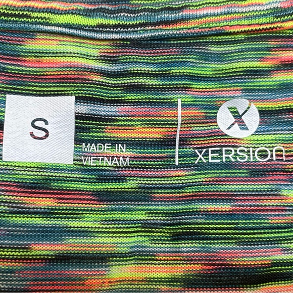 Used Xersion Green and Yellow Fitted Cap Sleeve Tee - Picture 6 of 7